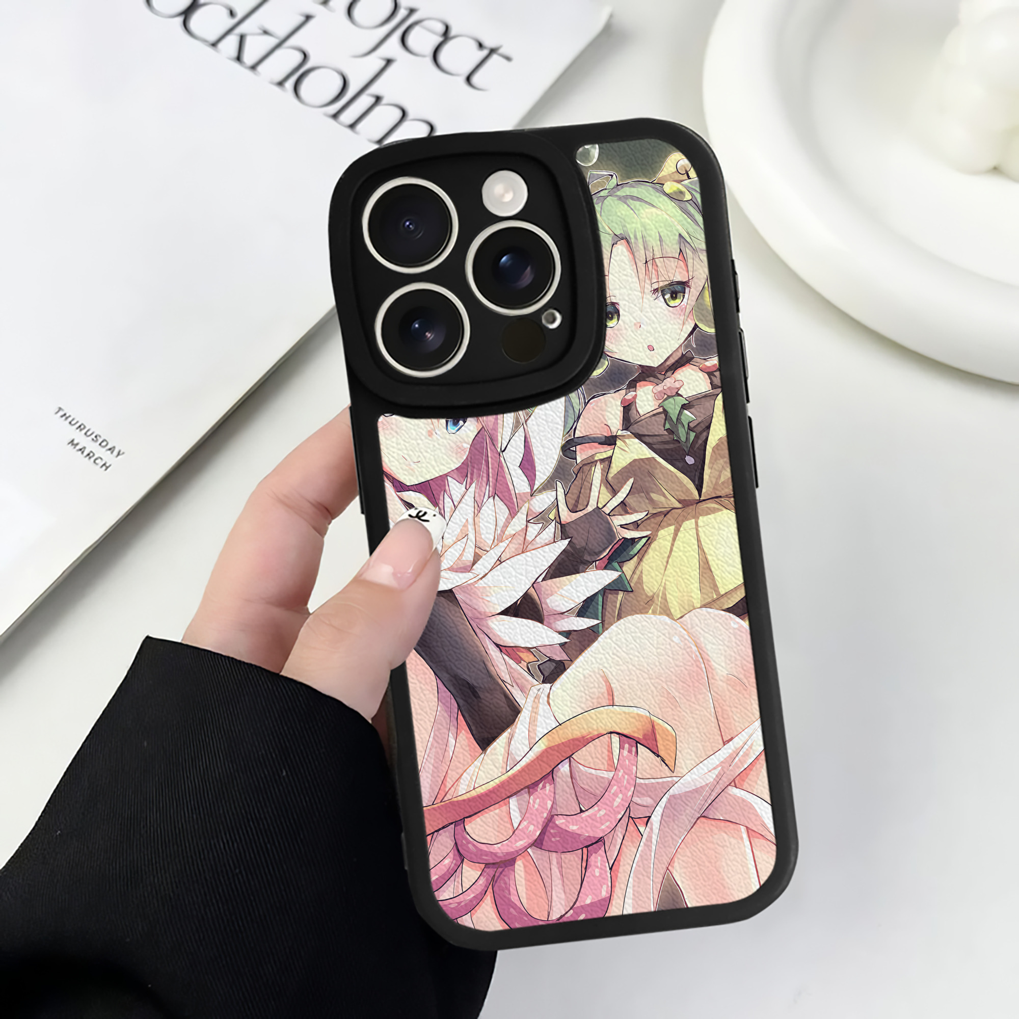 （画像用） 遊☆戯☆王 Yu-Gi-Oh! 【iPhone 16シリーズ対応】シリコンスマホケース（レザー調） 材質：シリコン